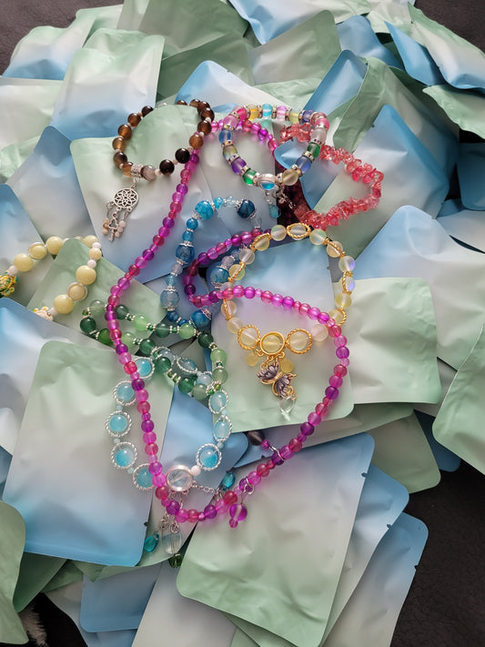 Mystery Bags Armbänder - 10 Stück